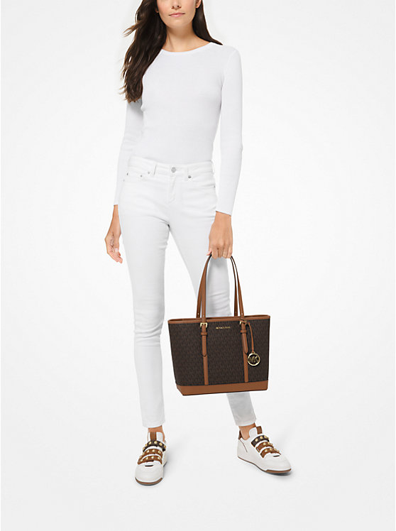 Michael Kors Jet Set Travel Small Logo Top-Zip Tote Bag (Brown) حقيبة مايكل كورس جيت سيت ترافل صغيرة بسحاب علوي وشعار (بني)