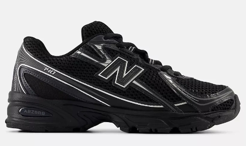 New Balance 740 "Black/Silver Mettalic" US7.5M/US9W/Euro40.5 (حذاء نيو بالانس 740 "أسود/فضي معدني" مقاس 7.5 متوسط/9 متوسط/40.5 أوروبي)